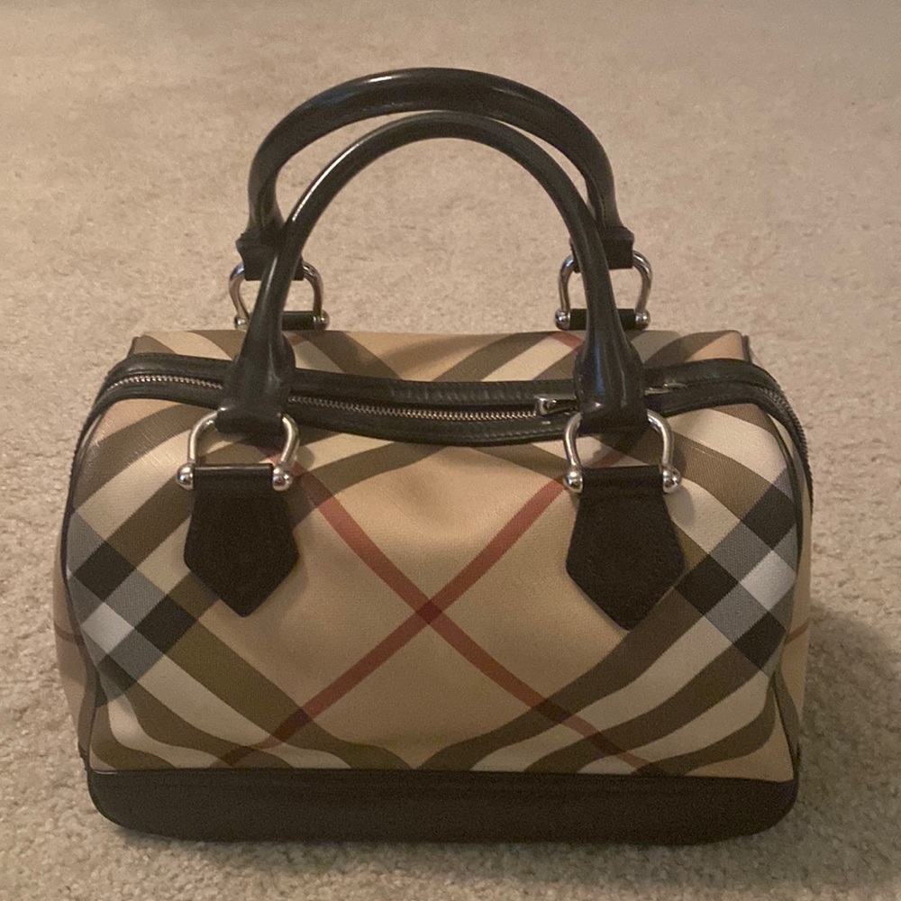 Authentic Burberry Check Nova Purse Large No Box